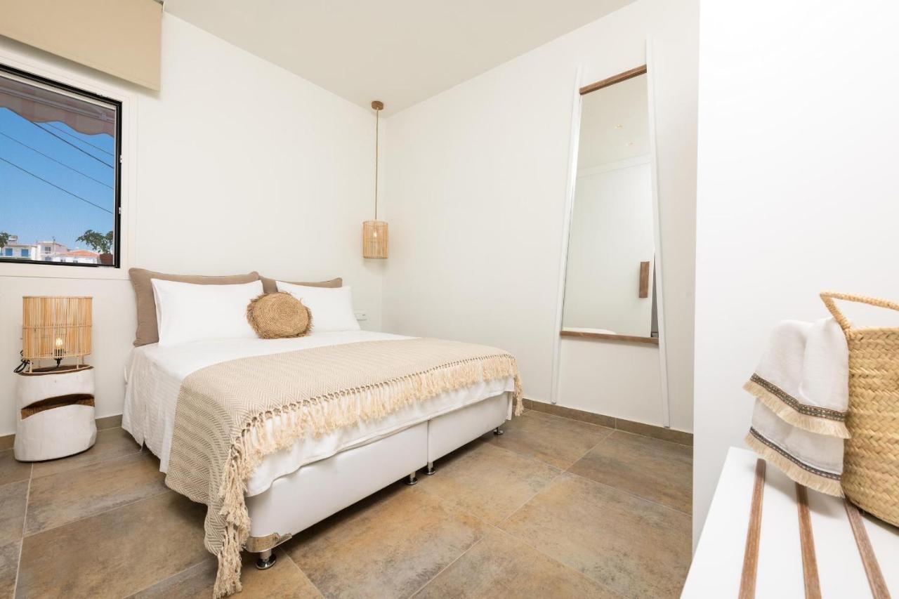 Konstantinou Deluxe Apartments Skála Marión Dış mekan fotoğraf