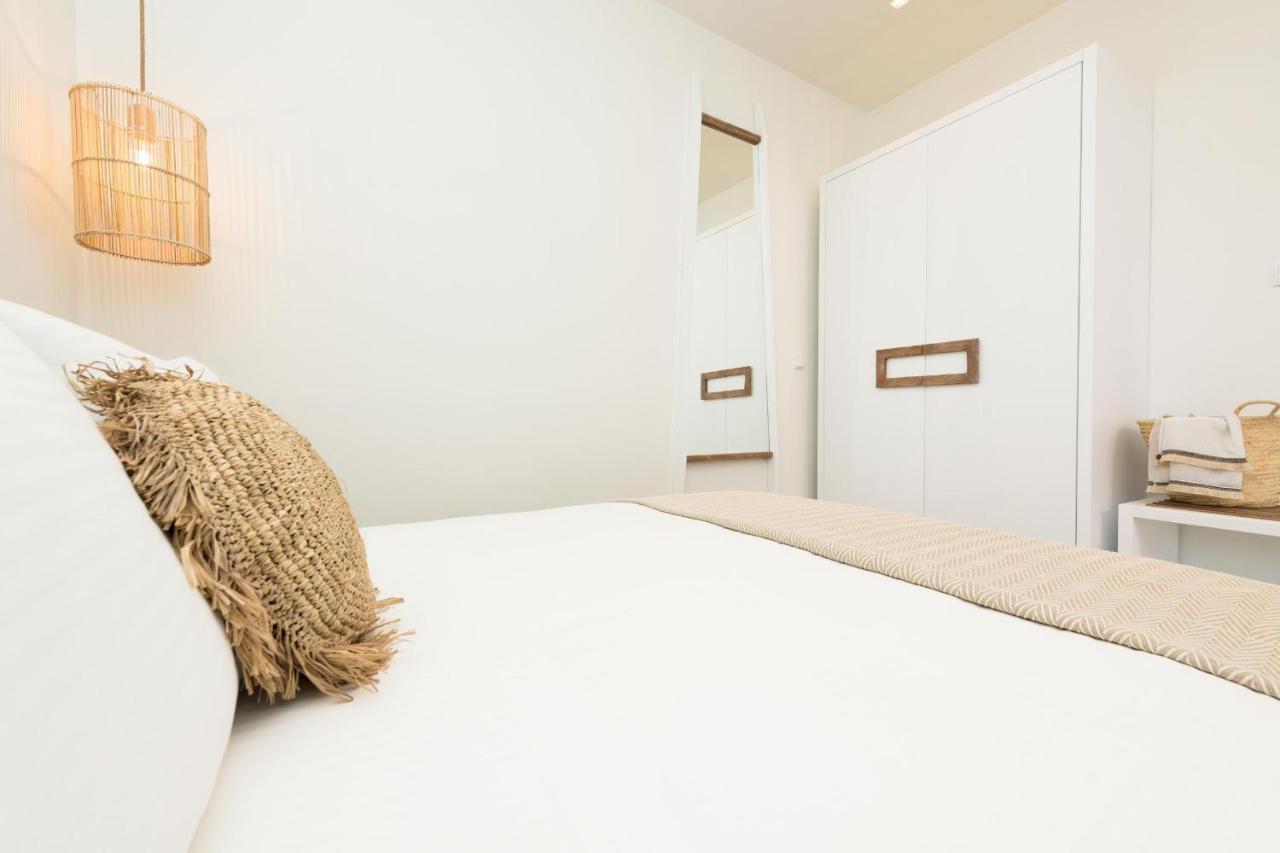 Konstantinou Deluxe Apartments Skála Marión Dış mekan fotoğraf